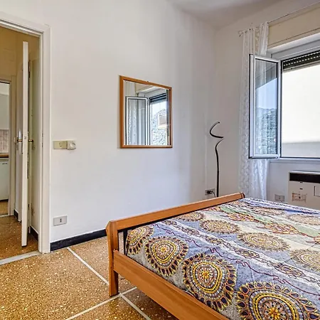 Appartement Awesome In With Kitchen